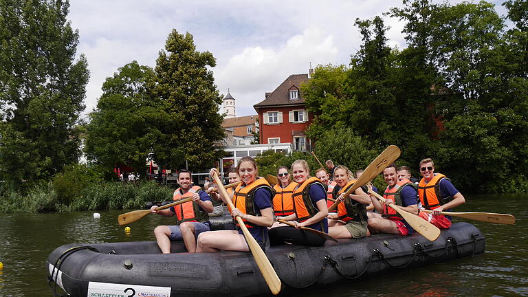 Raft Race 2018: Die Jungrotarier waren auch am Start