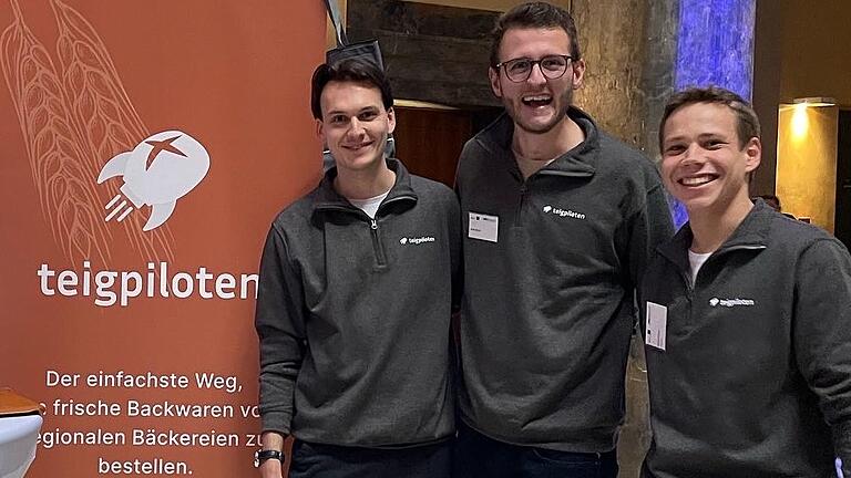 Die Münchner Teigpiloten (v.l.) Max Brandmaier, Jonas Bayer und Niklas Frost helfen Land-Bäckereien dabei, durch E-Commerce und Online-Shop neue Vertriebswege  zu erschließen.