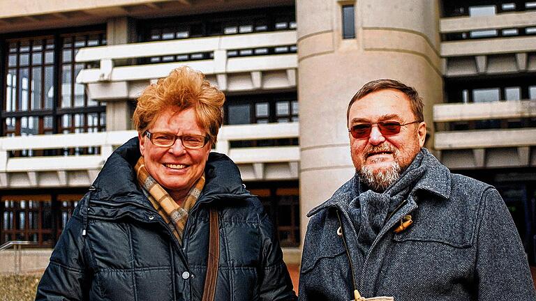 Mit über 60 an die Uni: Susan Rastetter-Gies und Reinhold Dukat studieren an der Uni Würzburg Kunstgeschichte.