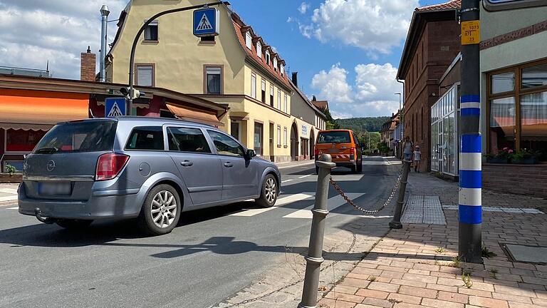 Freie Fahrt: Die Baustelle auf der Würzburger Straße in Marktheidenfeld ist nach einem guten Dreivierteljahr Arbeitszeit wieder freigegeben. Freie Fahrt: Die Baustelle auf der Würzburger Straße in Marktheidenfeld ist nach einem guten Dreivierteljahr Arbeitszeit wieder freigegeben.