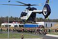 Als Highlight des Workshop zur Bekämpfung von Vegetations- oder Waldbränden durfte der neue Helikopter H 145 der Polizeihubschrauberstaffel Bayern nicht fehlen.&nbsp;