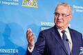 Seit 2018 ist Innenminister Joachim Herrmann (CSU) auch für das Thema Integration im Freistaat zuständig – bundesweit gibt es diese Kombination nur in Bayern.