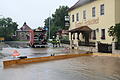 Beim starken Hochwasser im südlichen Landkreis Schweinfurt sind starke Schäden entstanden. Betroffene (wie hier in Breitbach an der B 22) dürfen nun auf staatliche Hilfe hoffen.