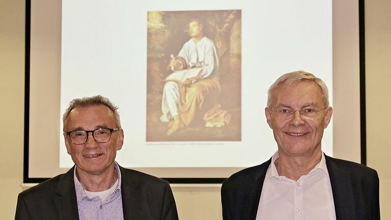 Mediziner Dr. Reinhard Schaupp (links) und der Jurist Dr. Herbert Trimbach referierten bei einem gemeinsamen Vortrag, den Europa-Union und Volkshochschule Hammelburg organisiert hatten, über die Geschichte von Pandemien und die verfassungsrechtlichen  Grundlagen der Regierungsbeschlüsse in der Corona-Pandemie. Foto: Josef Schellenberger       -  Mediziner Dr. Reinhard Schaupp (links) und der Jurist Dr. Herbert Trimbach referierten bei einem gemeinsamen Vortrag, den Europa-Union und Volkshochschule Hammelburg organisiert hatten, über die Geschichte von Pandemien und die verfassungsrechtlichen  Grundlagen der Regierungsbeschlüsse in der Corona-Pandemie. Foto: Josef Schellenberger