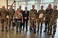 Der Vorstand der StOKa Veitshöchheim mit Gästen (von links): Hptm a.D. Roland Stengl, OFw Silvio Malsch, StFw Sven Hartung, Ang Annett Tödtmann, Hptm Bernd Link, StFw a.D. Thomas Schwappacher, StFw Andreas Klug, OStFw Robert Pilz, StFw Oliver Schmitt, Hptm Martin Springfeld.
