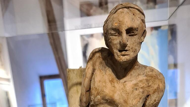 Bedrückendes ist in der Ausstellung zu sehen.