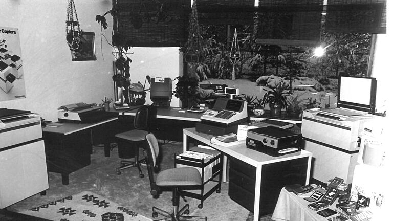 Blick in ein Büro zu Beginn der 1980er Jahre       -  Blick in ein Büro zu Beginn der 1980er Jahre