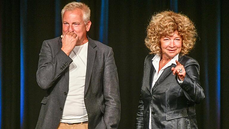 Die Radiomoderatoren Matthias Matuschik und Susanne Rohrer gastierten mit ihrem Programm 'Wir müssen reden!' im Würzburger 'Bockshorn'.