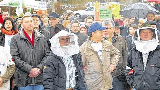 Genmais: Das Aktionsbündnis ist sehr breit aufgestellt, auch die Imker sind wieder dabei.