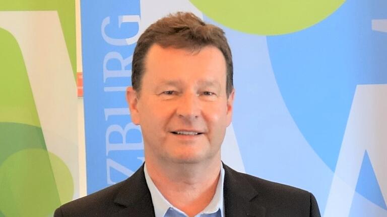 Diplom-Sozialpädagoge (FH) Bernd Adler ist neuer Leiter des Kreisjugendamtes Würzburg.&nbsp;