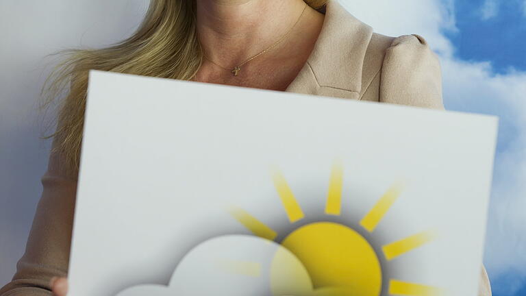Claudia Kleinert ist am 5. Juni zu Gast beim BDS. Claudia Kleinert ist am 5. Juni zu Gast beim BDS.