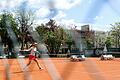 Fertiggestellt sind die Sandplätze in den meisten Tennisvereinen schon. Ab kommenden Montag dürfen sie auch bespielt werden.