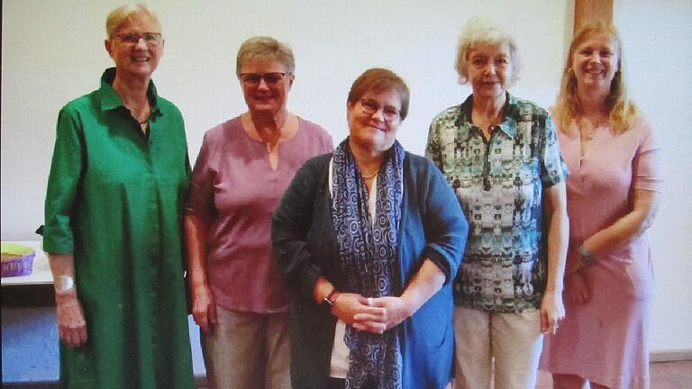 Dagmar Schneider, Elke Schrapp, Martina Fritze, Brigitte Bach und Miriam Schoch.