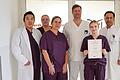 Dr. Kilian Distler und sein Team sind stolz auf die DGK-Anerkennung als Stätte der Zusatzqualifikation 'Spezielle Rhythmologie – Aktive Herzrhythmusimplantate'.