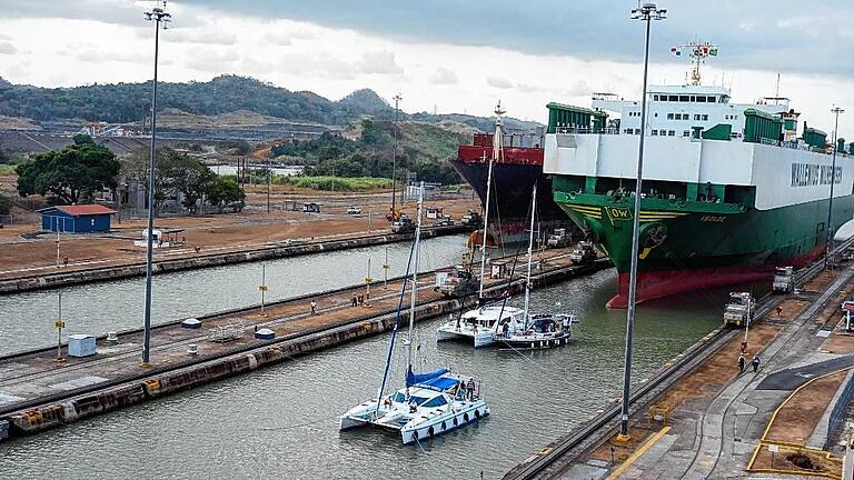 panama - Der Panamakanal bringt Reichtum ins Land. panama - Der Panamakanal bringt Reichtum ins Land.