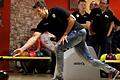Auch eine Kugel, aber die bleibt am Boden: Kresimir Loncar bei einem Bowling-Abend mit dem Team von s.Oliver Wuerzburg.