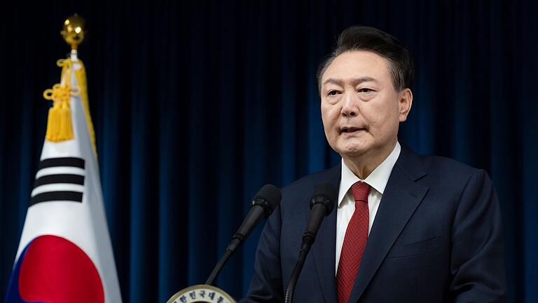 Südkorea: Amtsenthebungsverfahren scheitert im Parlament       -  Präsident Yoon Suk Yeol bleibt vorerst im Amt.