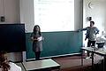 Nina Coenen und Sami Alkomi, Referenten des Vereins Demokratielotsen, führten das Jugendprojekt „Mazel Tov“ am Frobenius-Gymnasium in Hammelburg durch.       -  Nina Coenen und Sami Alkomi, Referenten des Vereins Demokratielotsen, führten das Jugendprojekt „Mazel Tov“ am Frobenius-Gymnasium in Hammelburg durch.