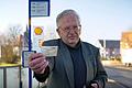 Der Hofheimer Max Breitwieser nutzte bislang eine Sechserkarte für seine Fahrten mit dem Bus nach Schweinfurt. Doch seit Januar gibt es diese Ticketvariante nur noch digital zu kaufen.