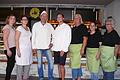 Die Burgsinner Traditionsbäckerei Kleespies öffnete nach Totalumbau und Neuausrichtung wieder ihr Ladenlokal. Die Bäckermeister Jürgen (links) und Jan Kleespies sowie die Mitarbeiterinnen halten Bewährtes und neue Produkte bereit.