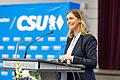 Sport- und Schulreferentin Judith Roth-Jörg zählt bei der Kreisvertreterversammlung der CSU Erfolge auf und setzt politische Themen.