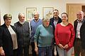 Die Vereinsvorsitzende Irene Irmler (links) und der Kreisvorsitzende Karl Wolf (rechts) ehrten Hans Weber, Dietmar Worschech, Margret Geißler, Oskar Saum und Caroline Zimmermann für langjährige Treue zum Großlangheimer Verein für Ortsverschönerung und Gartenfpflege