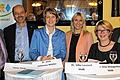 Sterbehilfe &ndash; ein schwieriges Thema in der Diskussion: (von links) Dekan i.R. Heinz Haag, Chefarzt Dr. Johannes Mühler, MdB Dr. Anja Weisgerber, MdB Dr. Silke Launert, Moderatorin Beate Glotzmann und der CSU-Ortsvorsitzende Markus Reuß.