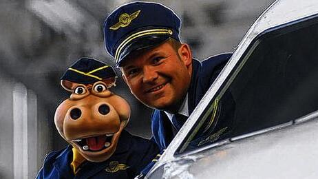 Im Anflug: Pierre Ruby mit Nilpferddame Amanda.