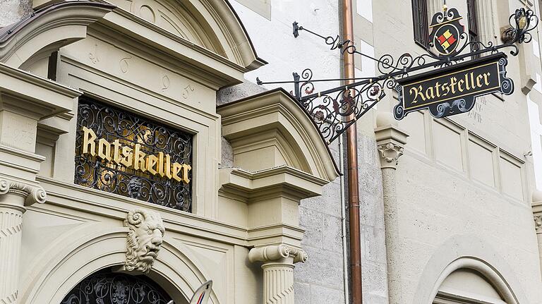 Feierte 2018 sein 100-Jähriges: der Würzburger 'Ratskeller' - wie der Name sagt, im Keller des Rathauses beheimatet. Feierte 2018 sein 100-Jähriges: der Würzburger 'Ratskeller' - wie der Name sagt, im Keller des Rathauses beheimatet.