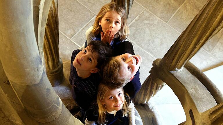 Sommerferien im Residenzschloss mit Sonderführungen für Kinder und Familien.&nbsp;