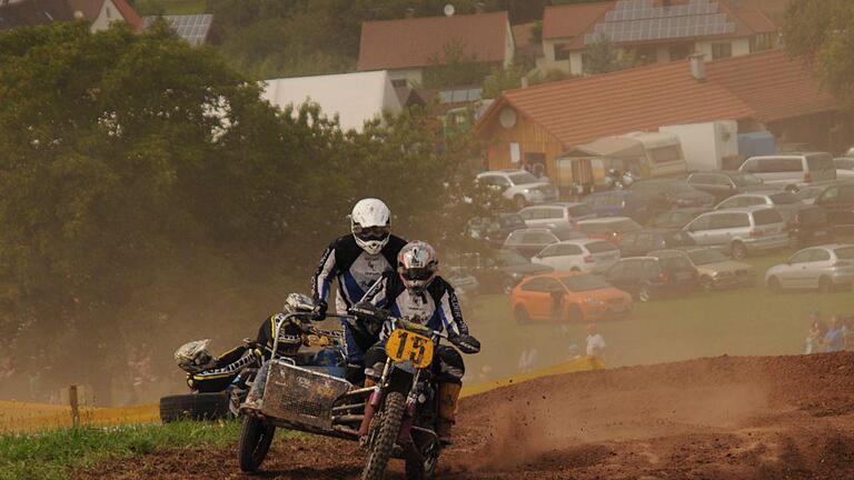 Motocross Bramberg       -  Impressionen vom Motocross-Rennen in Bramberg.