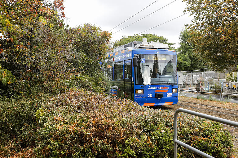 Wenn es nach den Grünen geht, sollten Straßenbahnen zukünftig auch in den Landkreis Würzburg fahren.