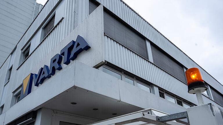 Varta greift zum Strohhalm - Aktionäre sollen leer ausgehen - Varta will kräftig die Kosten senken. (Foto - Archiv) Varta greift zum Strohhalm - Aktionäre sollen leer ausgehen - Varta will kräftig die Kosten senken. (Foto - Archiv)