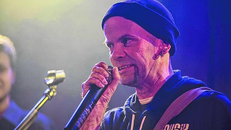 Bodo Pischel ist seit Juni der neue Vorstandsvorsitzender der Musikinitiative Haßberge und moderierte die elfte Auflage von „Ohrenkino“. Bodo Pischel ist seit Juni der neue Vorstandsvorsitzender der Musikinitiative Haßberge und moderierte die elfte Auflage von „Ohrenkino“.