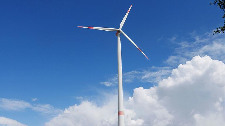 In Üchtelhausen will man einen Windkraftpark bauen.