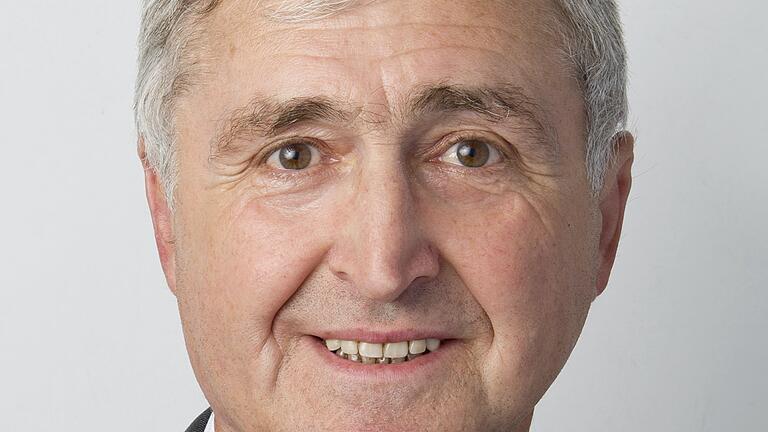 Herbert Roth hatte nach 15 Jahren im Ehrenamt seine letzte Sprechstunde als Patientenfürsprecher im Haus Haßfurt der Haßberg-Kliniken. Herbert Roth hatte nach 15 Jahren im Ehrenamt seine letzte Sprechstunde als Patientenfürsprecher im Haus Haßfurt der Haßberg-Kliniken.