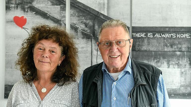 Experten für die juristischen Hintergründe von Abschiebungen und Fallstricke für Geflüchtete: die Rechtsanwälte Michael und Christiane Koch aus Würzburg. Experten für die juristischen Hintergründe von Abschiebungen und Fallstricke für Geflüchtete: die Rechtsanwälte Michael und Christiane Koch aus Würzburg.
