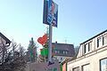 In Wernfeld haben Unbekannte – mutmaßlich Kinder – unter einem Plakat von AfD-Kanzlerkandidatin Alice Weidel einen Regenbogen und Plakate über Sophie Scholl und Anne Frank aufgehängt. Name der Fotografin ist der Redaktion bekannt.