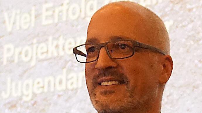 Der Leiter des Gartenbauzentrums Bayern Nord, Nikolai Kendzia, referierte über Schulgärten.