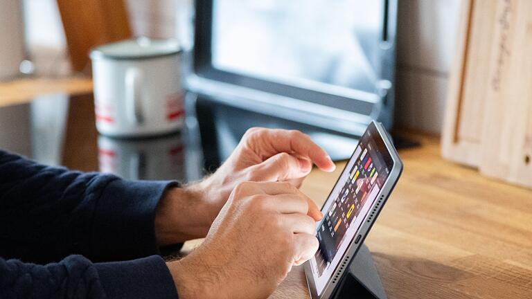 iPad mini 2024 - Apple Intelligence? Das iPad mini ist bereit dafür. Mal sehen, in welchem Umfang Apples KI in die EU kommt. iPad mini 2024 - Apple Intelligence? Das iPad mini ist bereit dafür. Mal sehen, in welchem Umfang Apples KI in die EU kommt.
