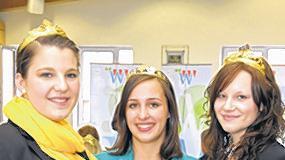 Die Weinprinzessinnen Karina Blass (Eisenheim), Johanna Lang (Randersacker) und Mona Fröhling (Eibelstadt).