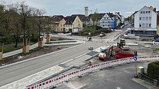 Seit November 2024 hat sich die Kreuzung Schelmsrasen/Nikolaus-Hofmann-Straße zu einer großen Baustelle verwandelt. Mit Folgen - unter anderem für den örtlichen Nahversorger am Anfang des Schelmsrasen.
