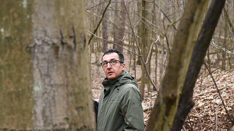 Beginn der Waldbodenzustandserhebung       -  Özdemir verlangt Aufschub der EU-Entwaldungsverordnung. (Archivbild)