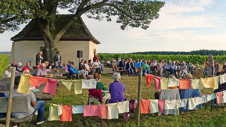 Kleines privates Jubiläumsfest an der Getraudiskapelle. Kleines privates Jubiläumsfest an der Getraudiskapelle.
