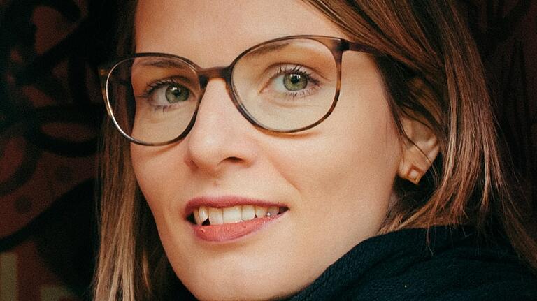  Moderatorin Pauline Füg. Moderatorin Pauline Füg. 