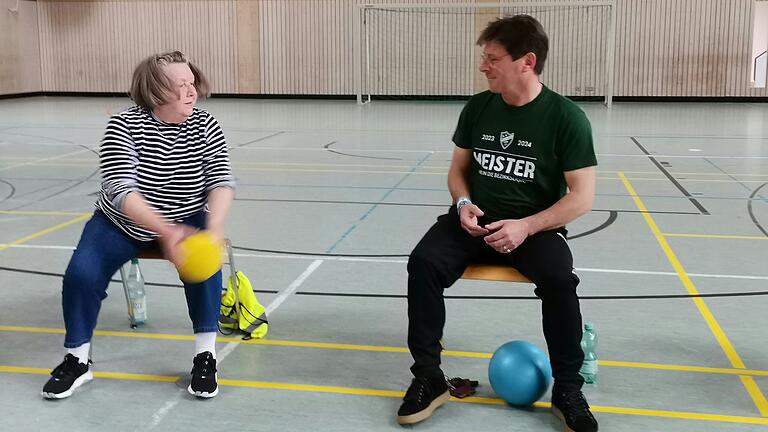 Teilnehmerin Andrea Steinberger und Bürgermeister René Wohlfart. Teilnehmerin Andrea Steinberger und Bürgermeister René Wohlfart.