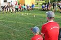 Gespannt verfolgen zwei Generationen des WC Dunnerkeil das Finale. Am Ende setzte sich das Team BSV Kubb Erkelenz aus Nordrhein-Westfalen durch.