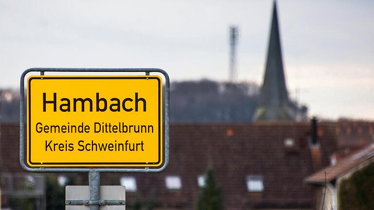 In Hambach bei Dittelbrunn, haben Nutzerinnen und Nutzer der Telekom seit drei Wochen keinen Empfang mehr.