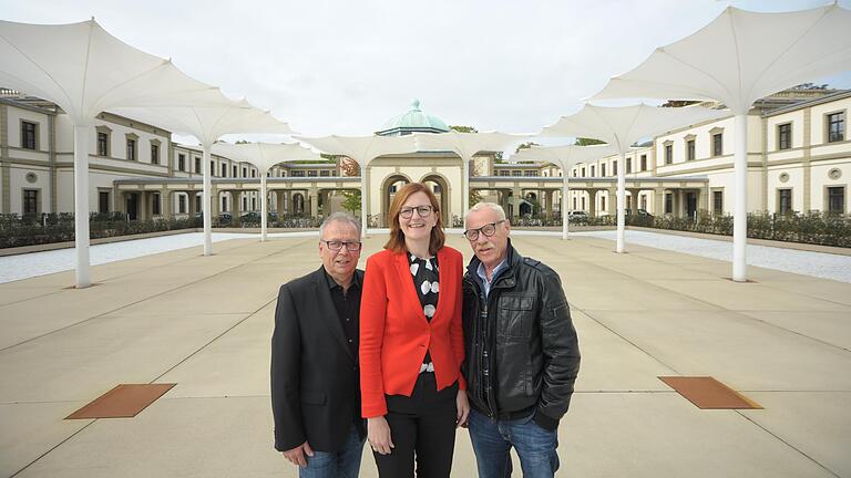 Sie machen nächsten August den Innenhof des Luitpoldbades zur Musicalbühne: Depro-Geschäftsführer Michael Deuker, Kurdirektorin Sylvie Thormann und Regisseur Peter Radestock.