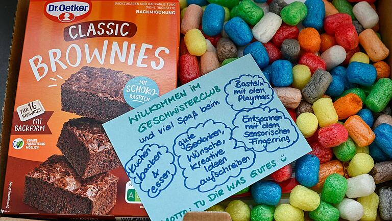 Auch die Geschwisterkinder sind wichtig: Zum Beispiel werden Clubmitglieder mit solch einem süßen Paket erfreut, das persönlich an sie verschickt wird. Auch die Geschwisterkinder sind wichtig: Zum Beispiel werden Clubmitglieder mit solch einem süßen Paket erfreut, das persönlich an sie verschickt wird.
